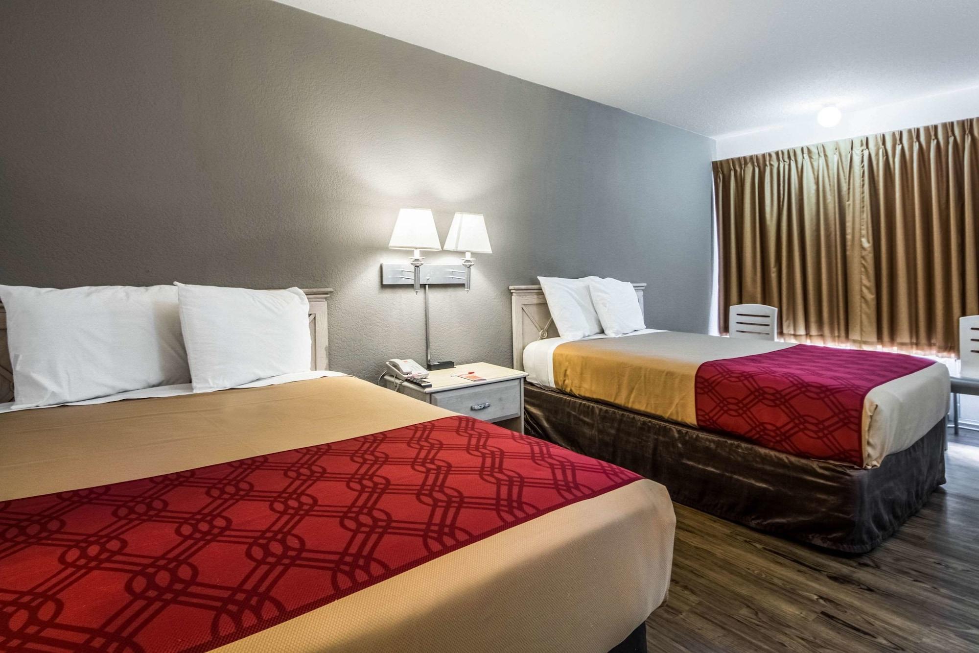 Econo Lodge Airport I-35 North Farmers Branch Buitenkant foto
